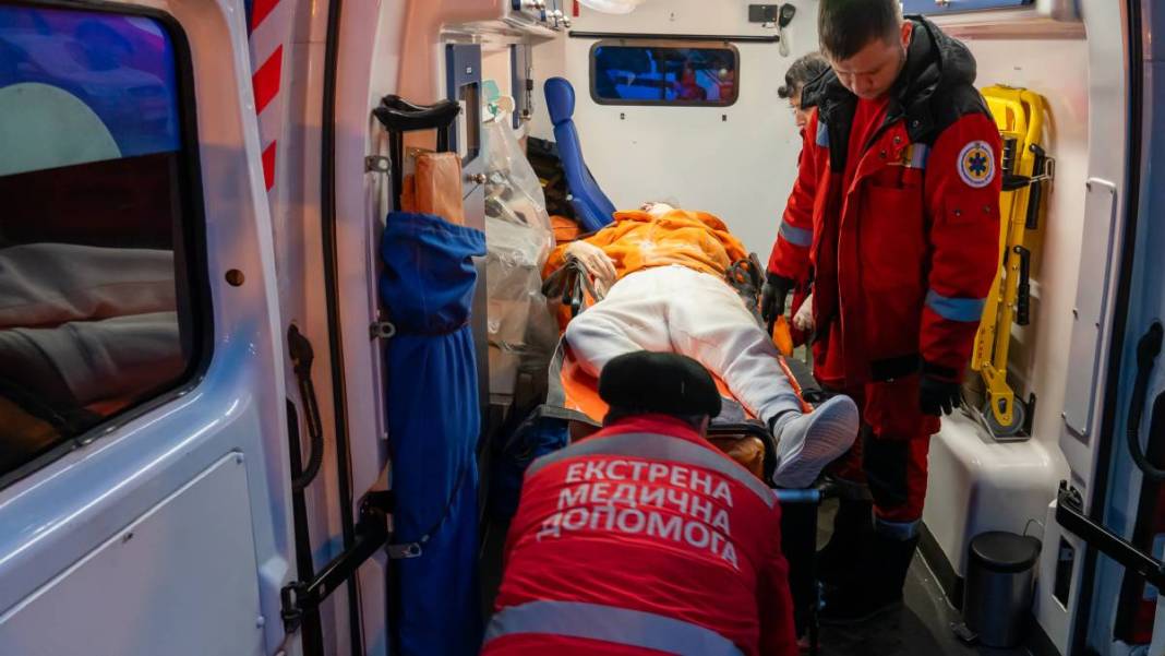 Rusya'dan Zaporijya'ya hava saldırısı! 4 ölü, 20 yaralı var 6